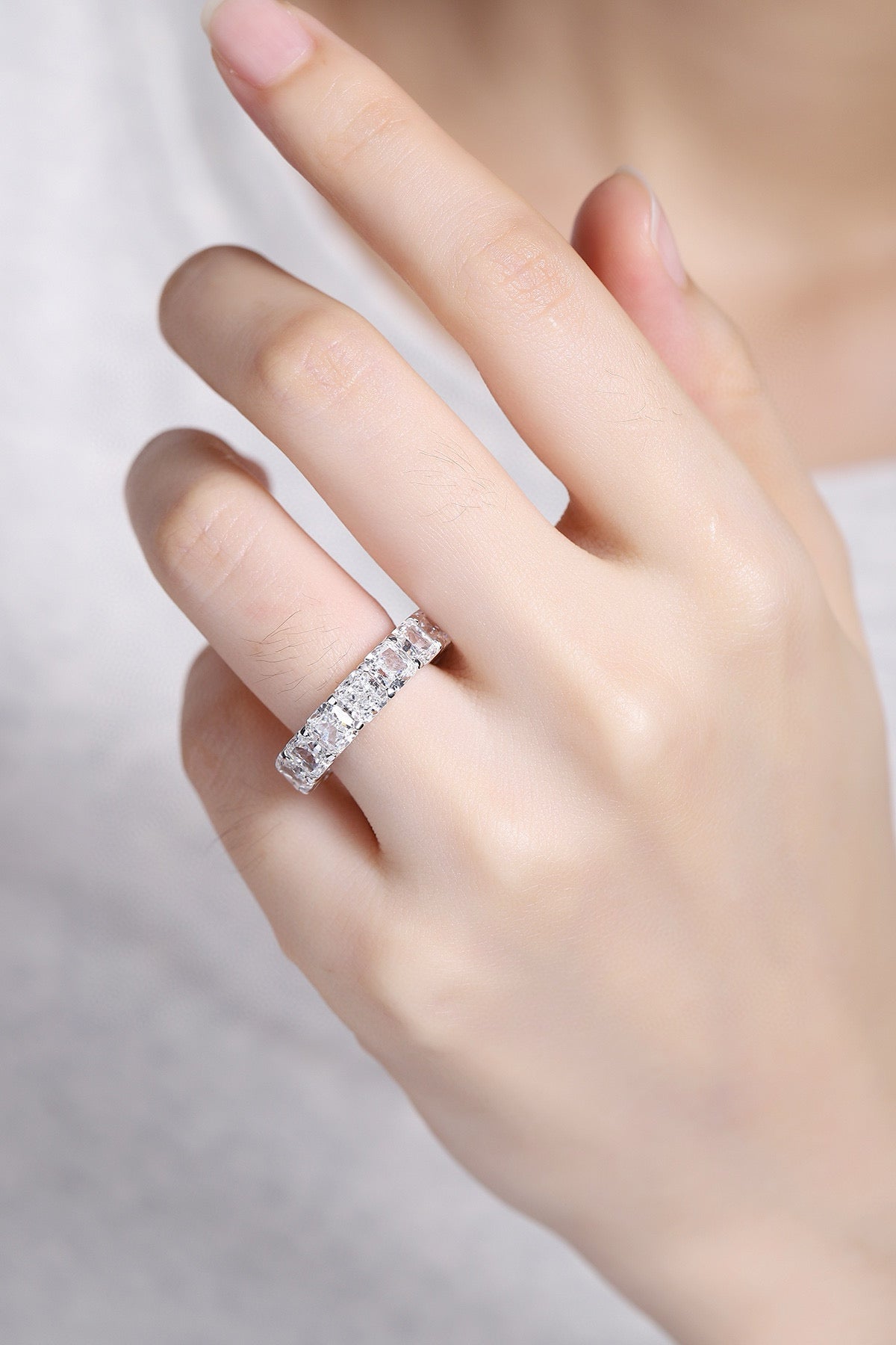 Pirmiana Elegant and Luxury 19.2ct Simulated Diamond Rings 18K Gold Jewelry Engagement Gift Women