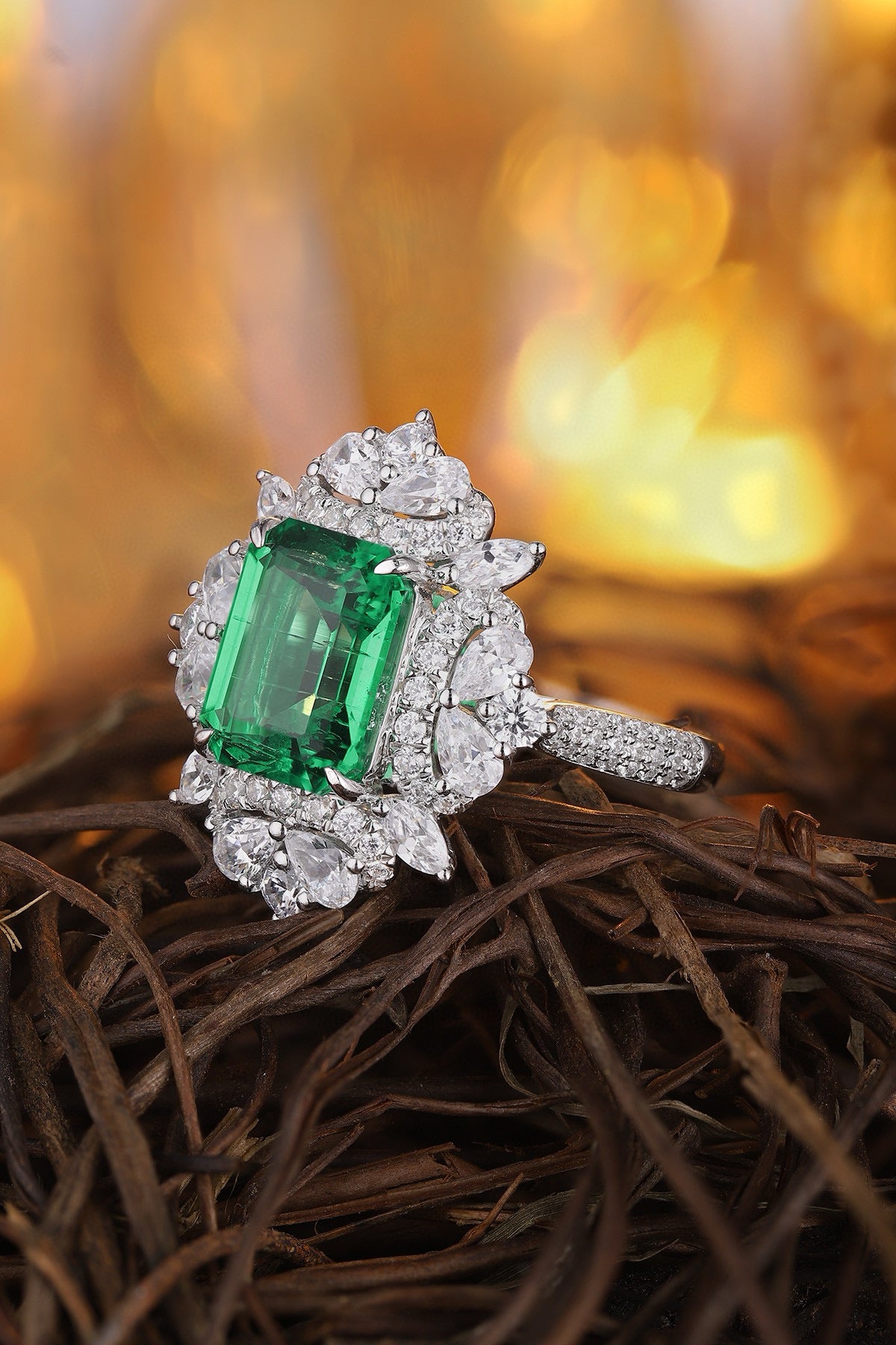 Pirmiana HOT SALE Customized S925 Sliver 3.2ct Lab Grown Emerald Ring Jewelry Engagement Gift Women