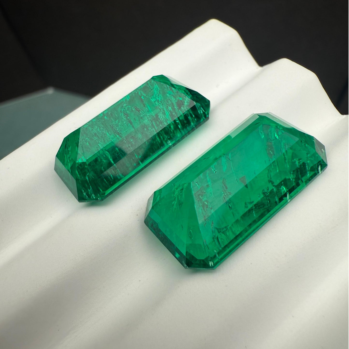Pirmiana 12x22mm 16.35ct More Inclusion Emerald Cut Emerald Colombia Green Color Lab Grown Gemstones