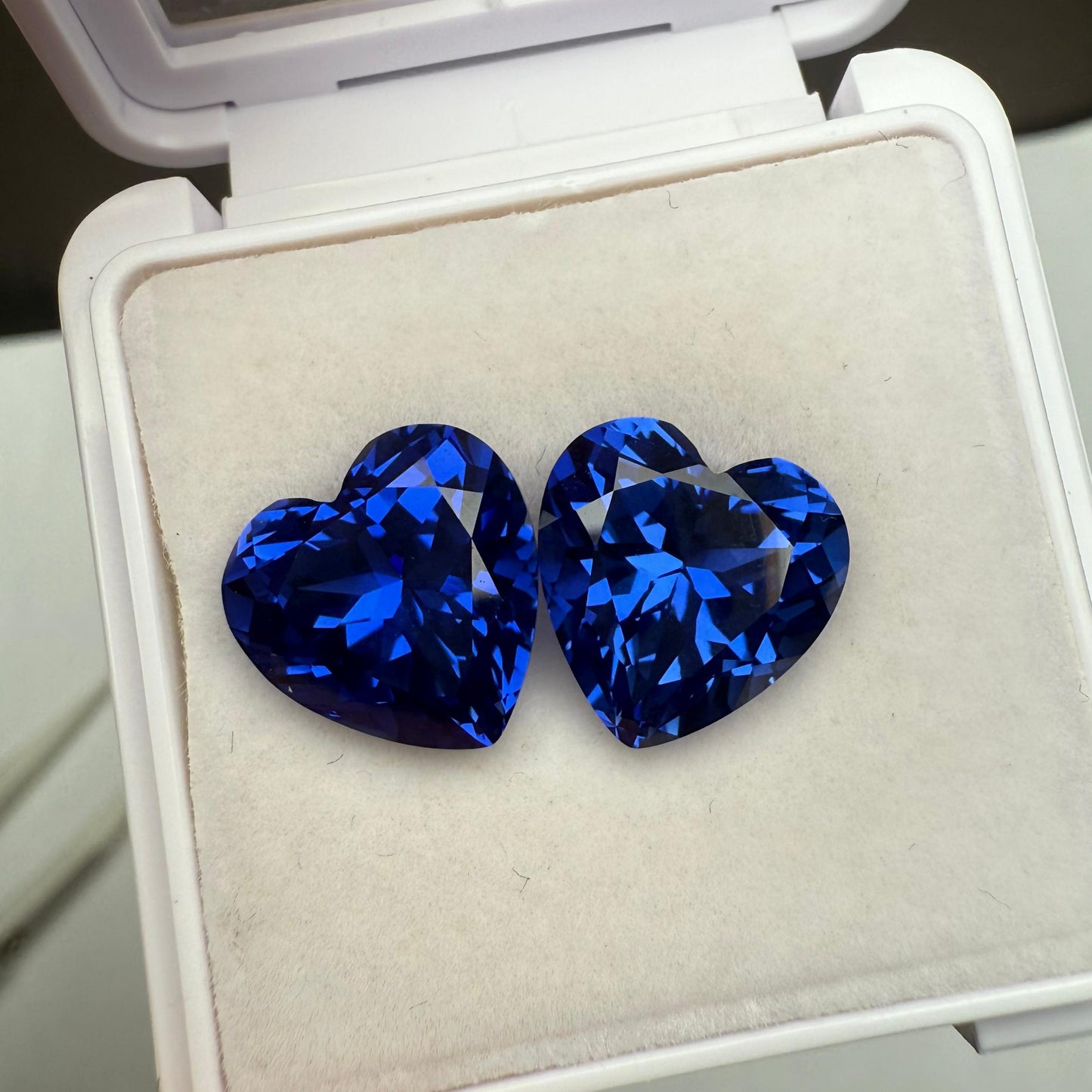 Pirmiana 9.27ct Heart Shape Lab Grown Sapphire Loose Gemstones for Jewelry Making