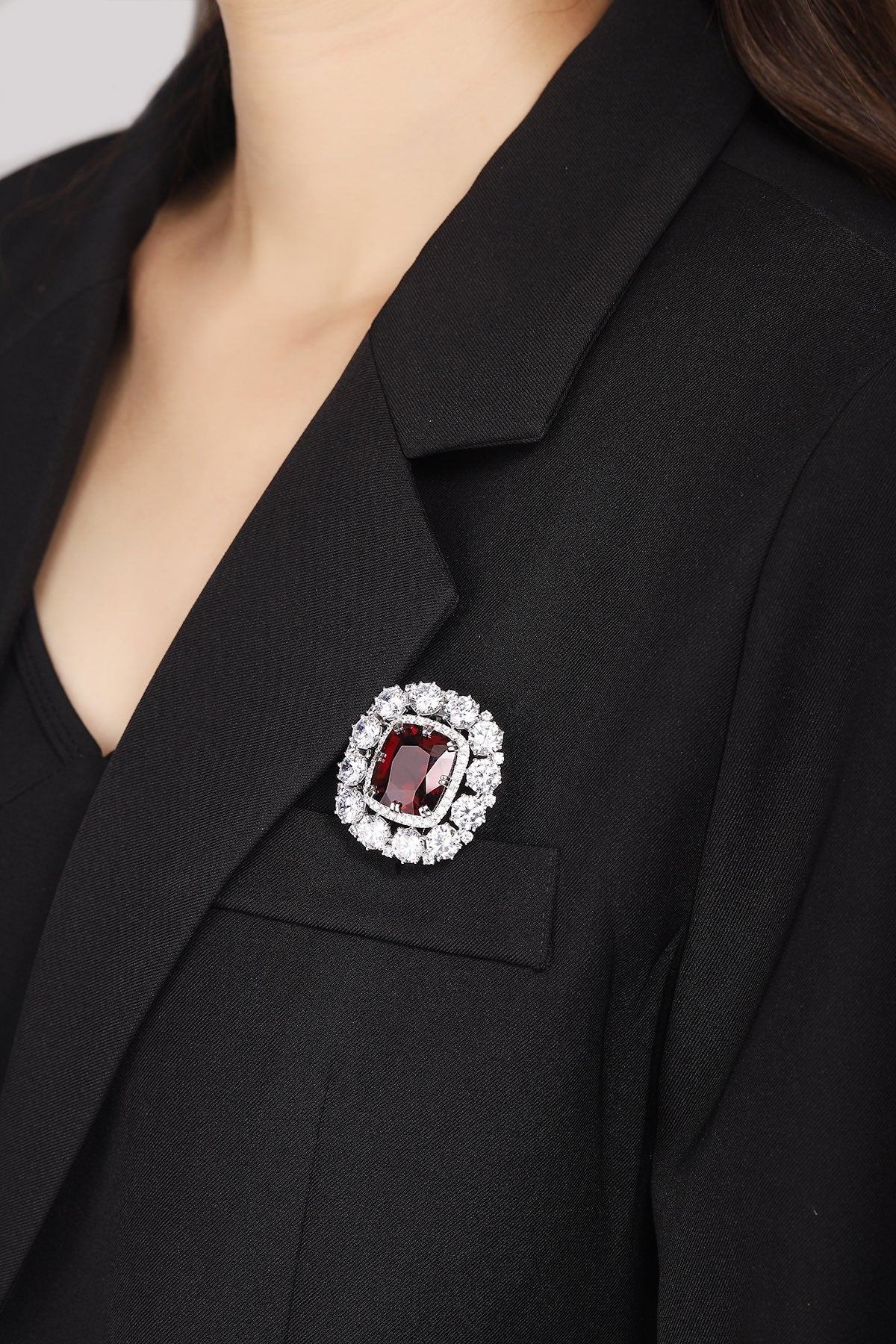 Pirmiana 2024 Hot Sale S925 Silver 31.53ct Natural Garnet Brooch Gemstone Elegant Jewelry Women Party Gift