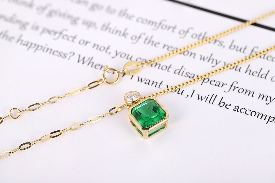 Pirmiana New Fashion 1.84ct Lab Grown Emerald Pendant Necklace 18K Gold Jewelry for Woman Gift Pendants
