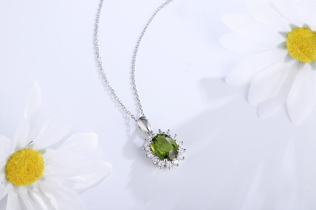 Pirmiana Fashion 3.56ct Natural Peridot Necklace S925 Silver Jewelry Engagement Gift Women