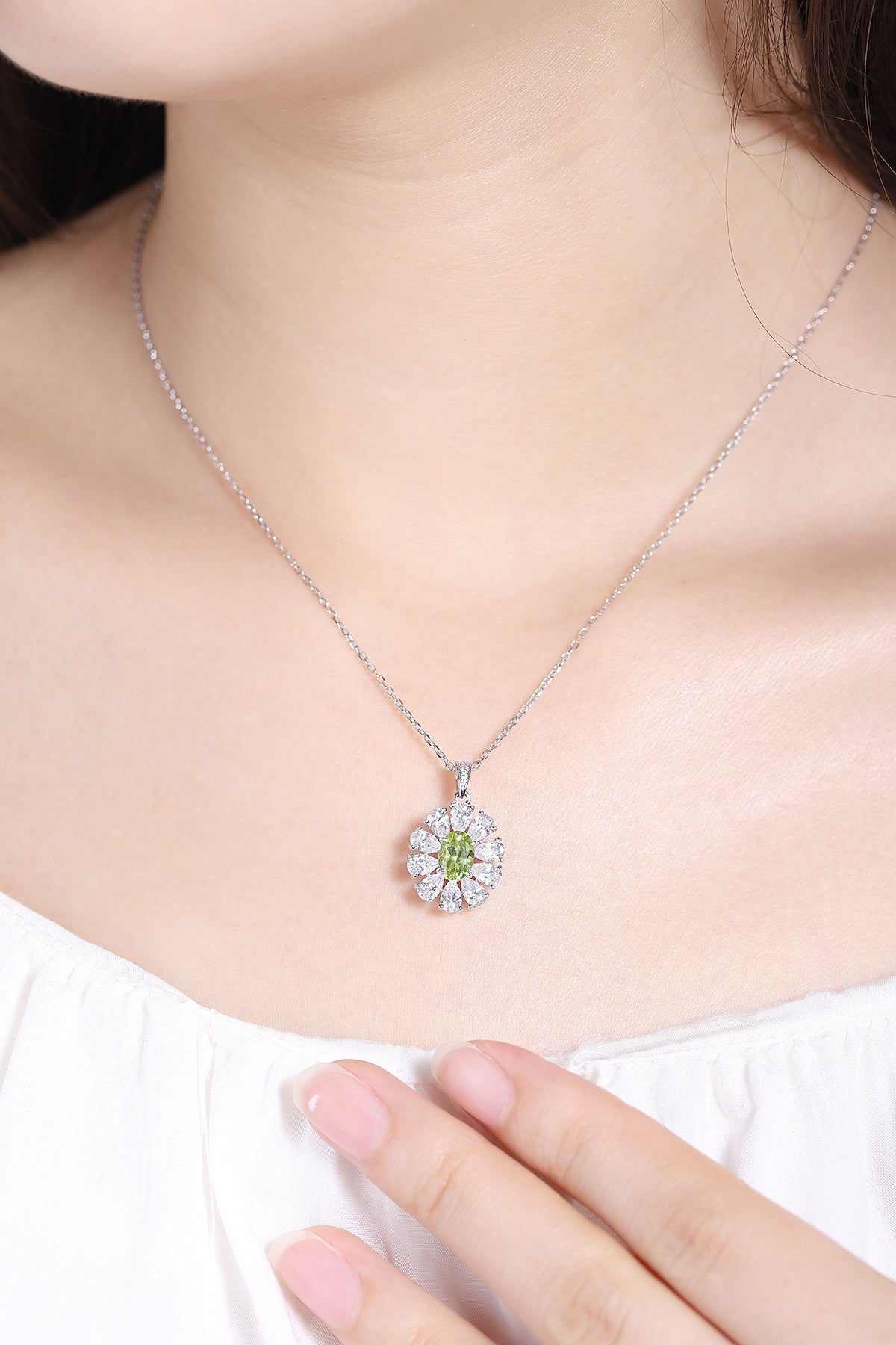 Pirmiana Fashion 0.91ct Natural Peridot Necklace S925 Silver Jewelry Engagement Gift Women