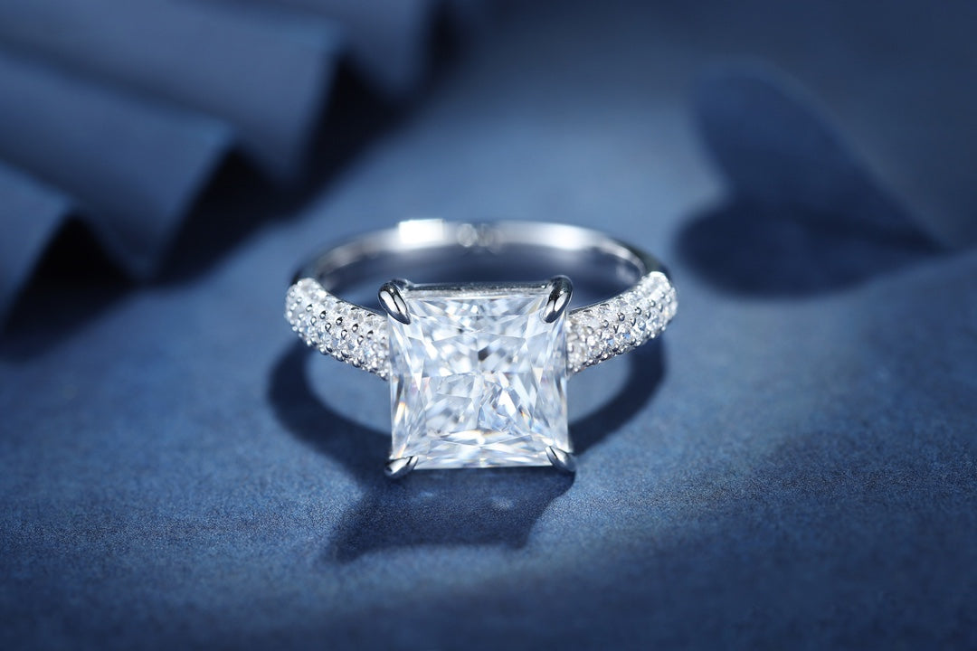 Pirmiana New Fashion 4ct Priceless Simulated Diamond Rings S925 Silver Jewelry Engagement Gift Women