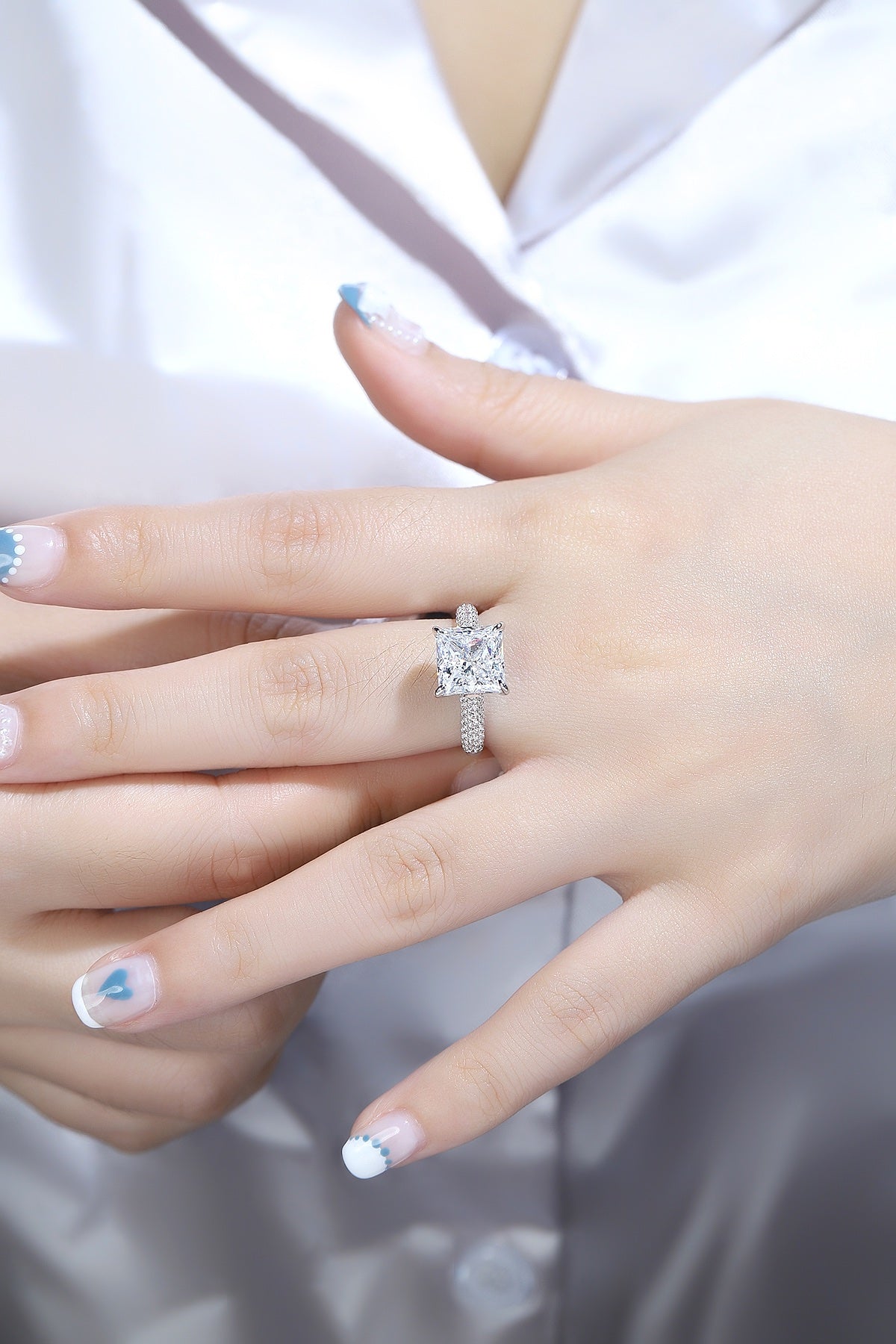 Pirmiana New Fashion 4ct Priceless Simulated Diamond Rings S925 Silver Jewelry Engagement Gift Women