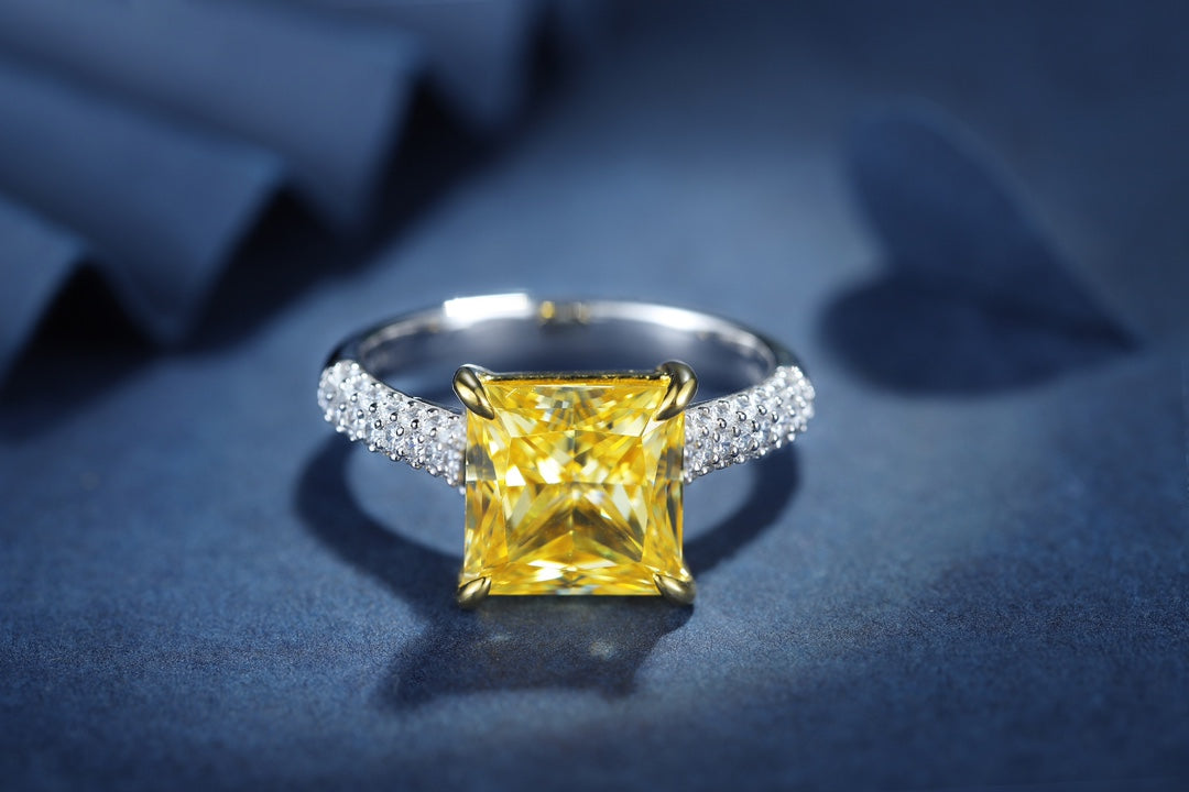 Pirmiana New Fashion 4ct Priceless Simulated Diamond Rings S925 Silver Jewelry Engagement Gift Women