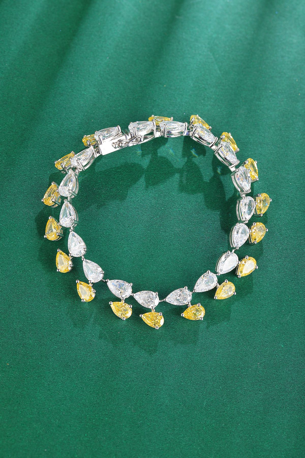 Pirmiana New Fashion 23.06ct Pear Shape Simulated Diamond Bracelet S925 Silver Jewelry Engagement Gift Women