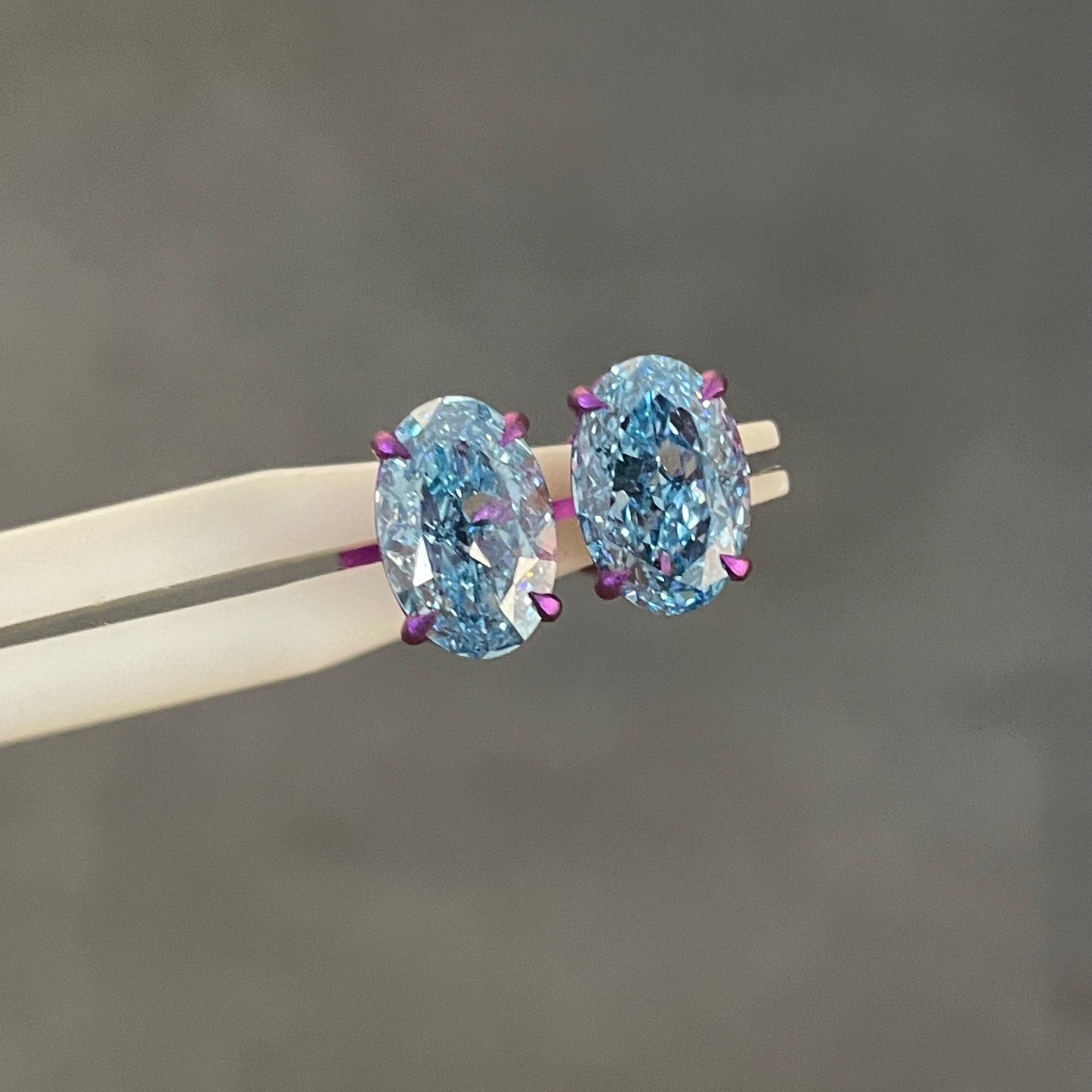 Pirmiana Jewelry Customized titanium Oval Shape 2ct Each Lab Grown Blue Diamond Earrings for Women Party Gift