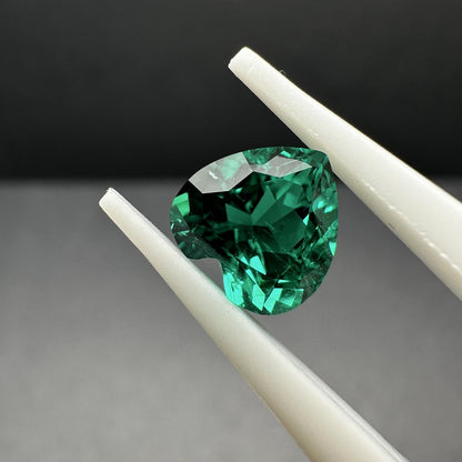 Pirmiana  0.47-4.665ct Heart Cut Lab Grown Emeralds Loose Gemstones for Jewelry Making