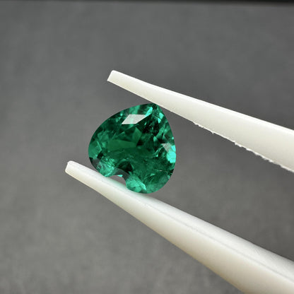Pirmiana  0.47-4.665ct Heart Cut Lab Grown Emeralds Loose Gemstones for Jewelry Making