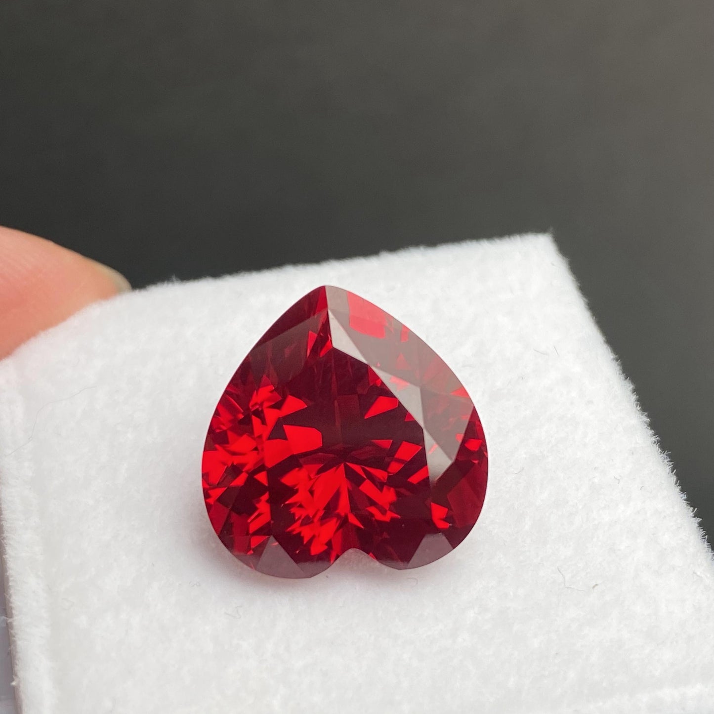 Pirmiana 0.45-5.88ct Heart Shape Pigeon Blood Red Lab Grown Ruby Loose Stones For Jewerly Making