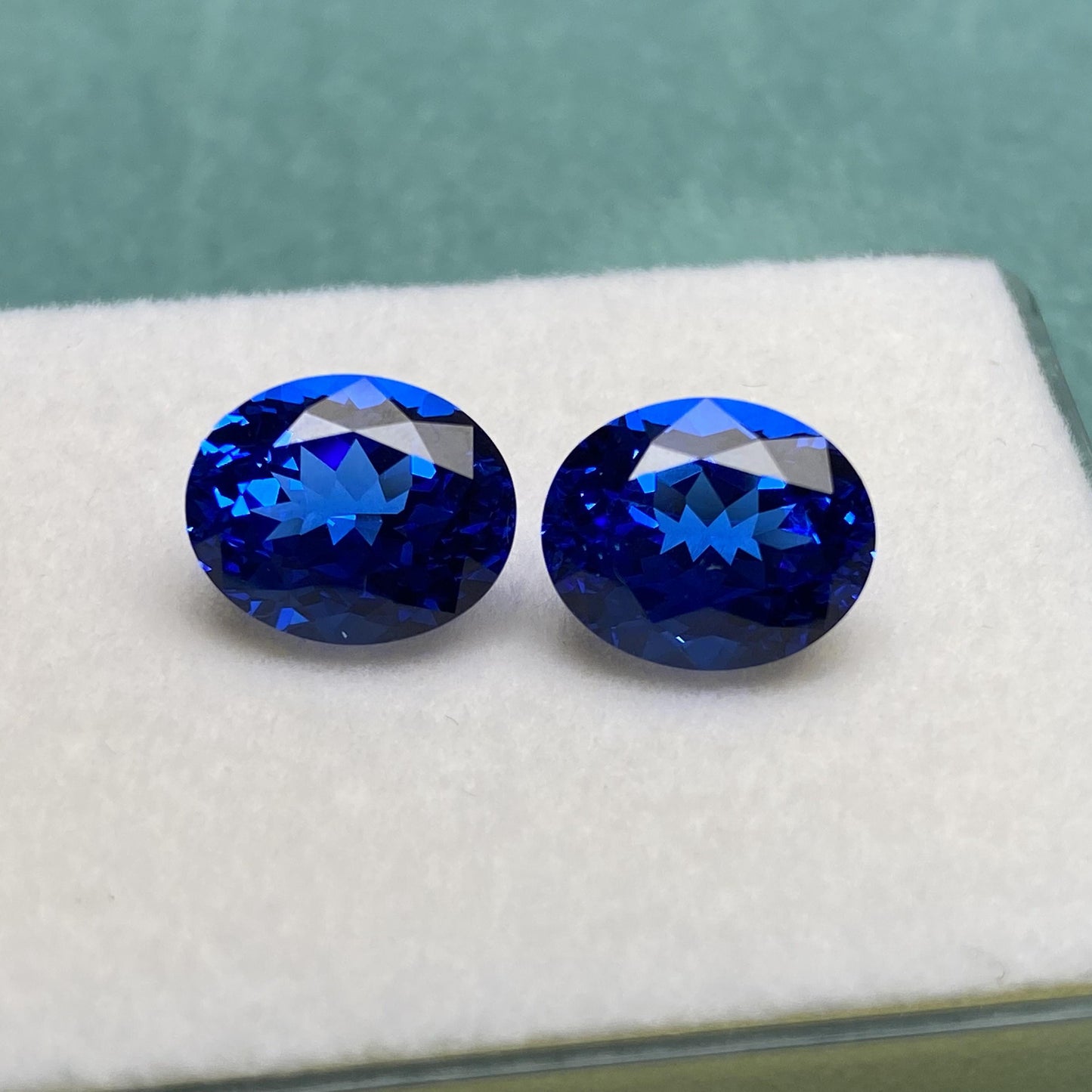 Pirmiana Oval shape Lab Grown Cobalt Spinel Loose Gemstones for Jewelry Making