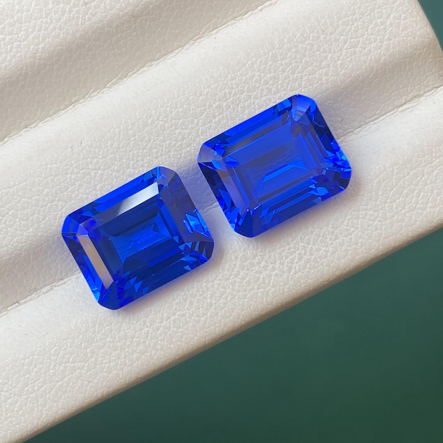 Pirmiana Emerald shape Lab Grown Cobalt Spinel Loose Gemstones for Jewelry Making