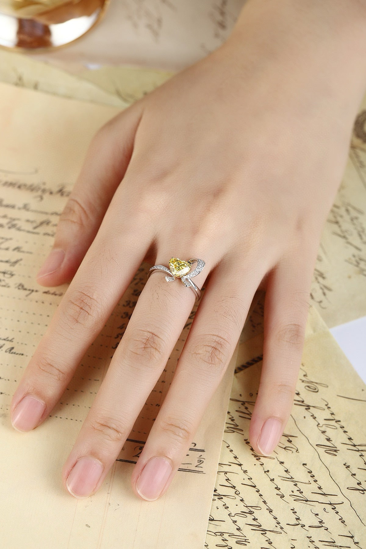 Pirmiana New Fashion 1.14ct shining Lab Grown Yellow Diamond Rings PT950 Platinum Jewelry Engagement Gift Women