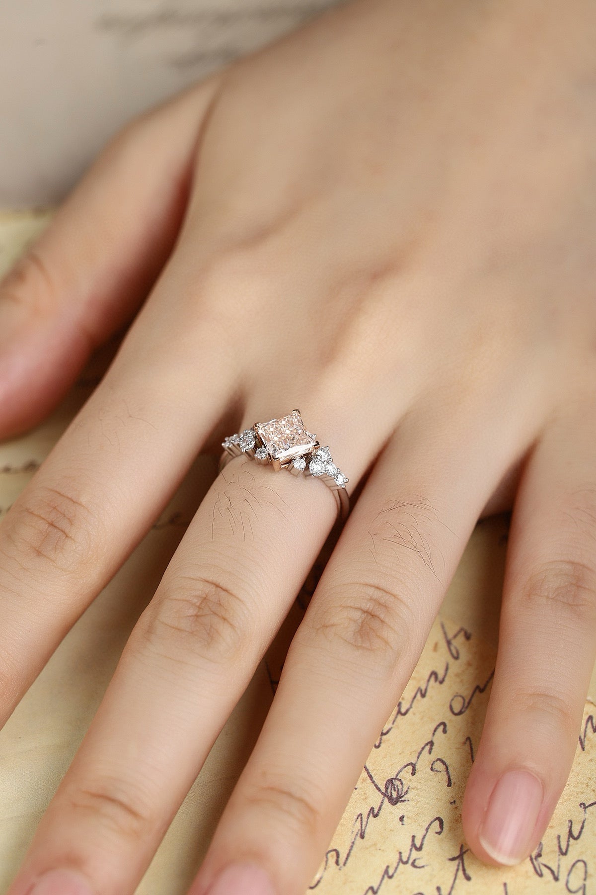 Pirmiana New Fashion 1.5ct shining Lab Grown Pink Diamond Rings PT950 Platinum Jewelry Engagement Gift Women