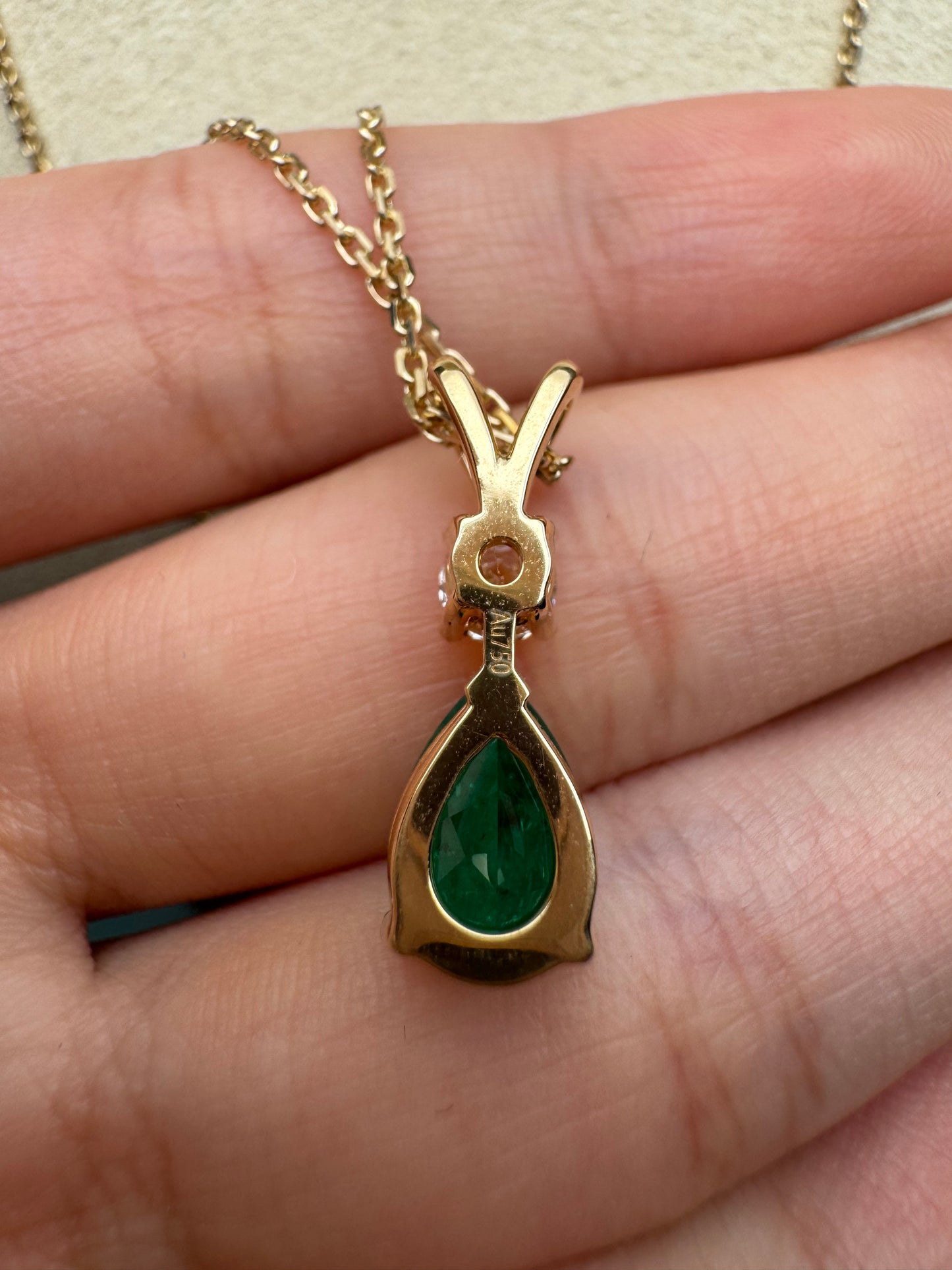 Pirmiana 18K Yellow Gold 1.58ct Lab Grown Emerald and 0.3ct DEF VS Round Cut Lab Grown Diamond necklace and pendant Engagement gift for Women