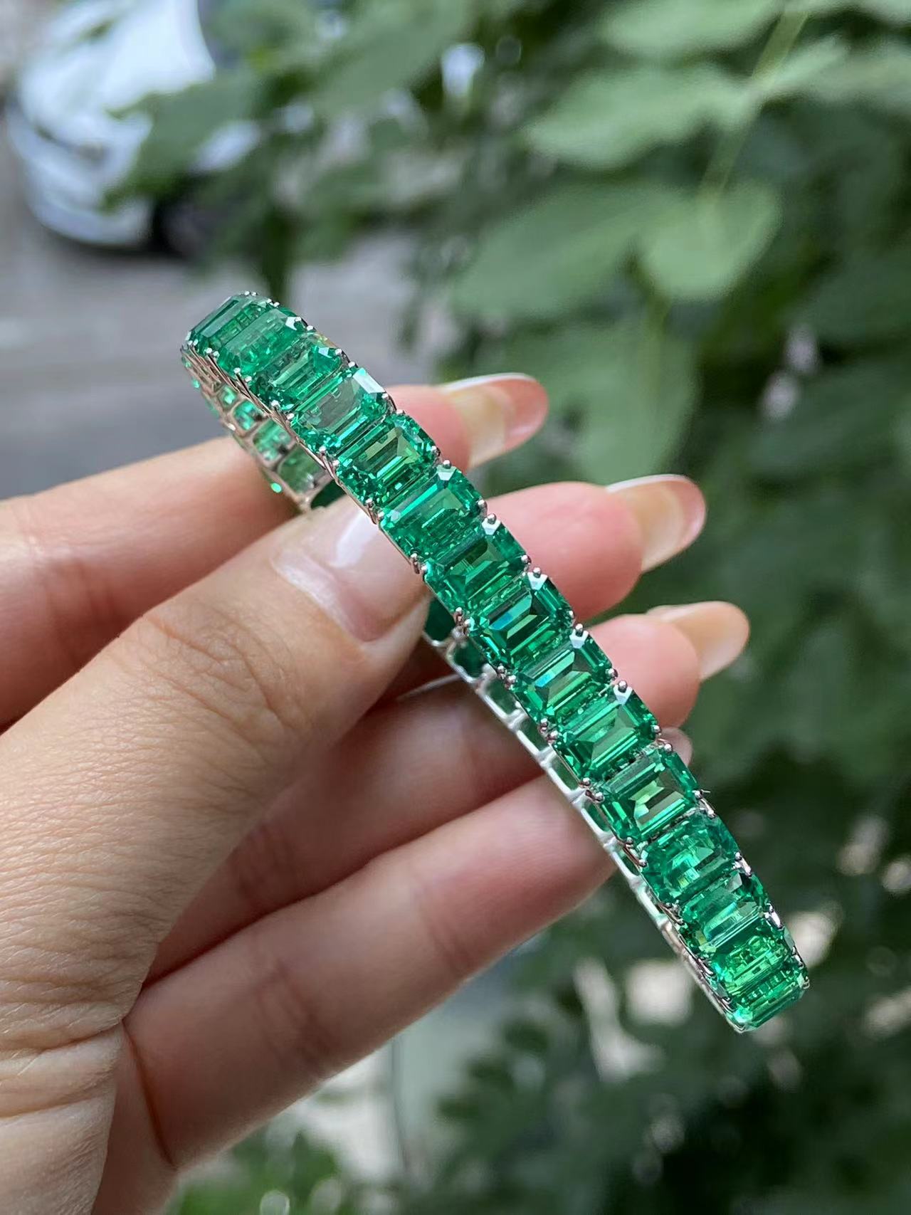 Pirmiana Hot Sale Classic Design 18k Gold Bracelet Each 0.7ct Lab Grown Emerald Girlfriend Gift