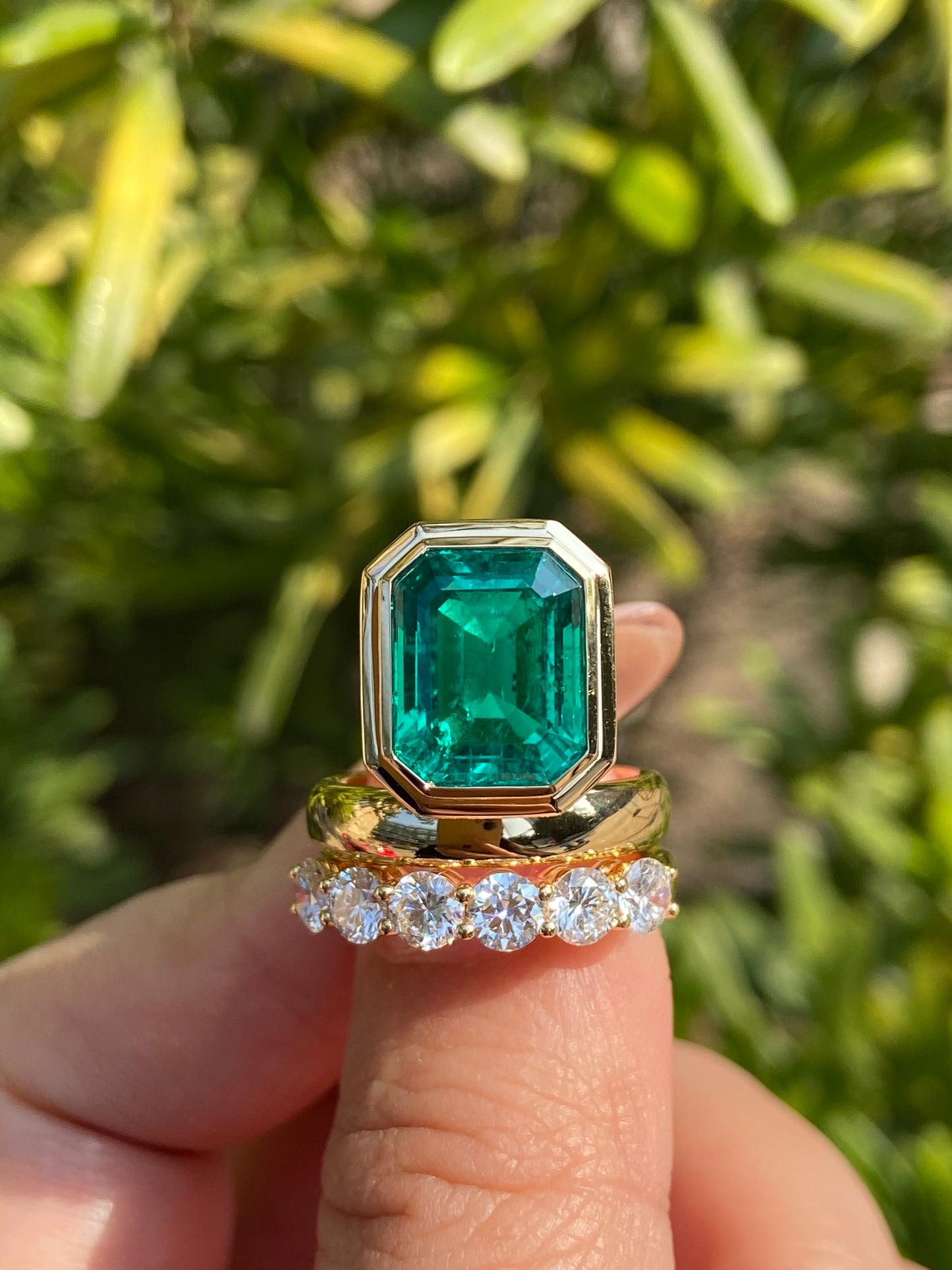 Pirmiana Hot Sale Classic Design  Ring Overlapping  9x11mm 4.266ct Emerald Shape Lab Grown Emerald And Lab Grown  Diamond 18k Yellow Gold Girlfriend Gift