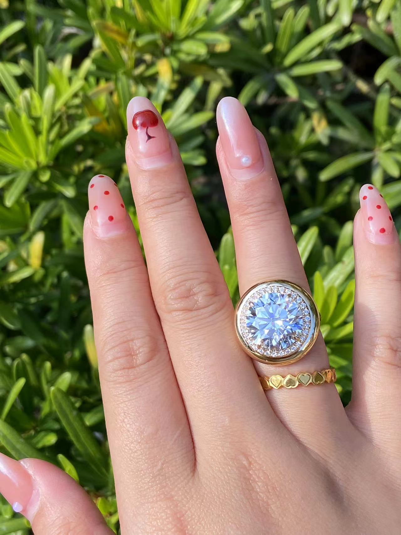 Pirmiana Hot Sale Classic Design Main Stone 7ct Round Shape Ring Side Stone Lab Grown Diamond 18K Gold Girlfriend Gift