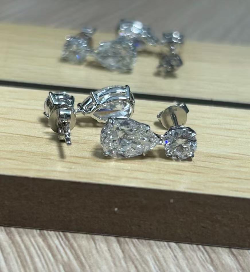 Pirmiana Custom Design 18K White Gold Earrings for Women 1ct center pear shape CVD Lab Grown Diamond Jewelry