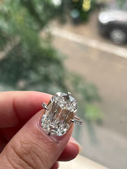 Pirmiana Jewelry Customized Platinum 10.11ct Lab Grown Diamond Three Stone Engagement Rings for Women Fine Jewelry