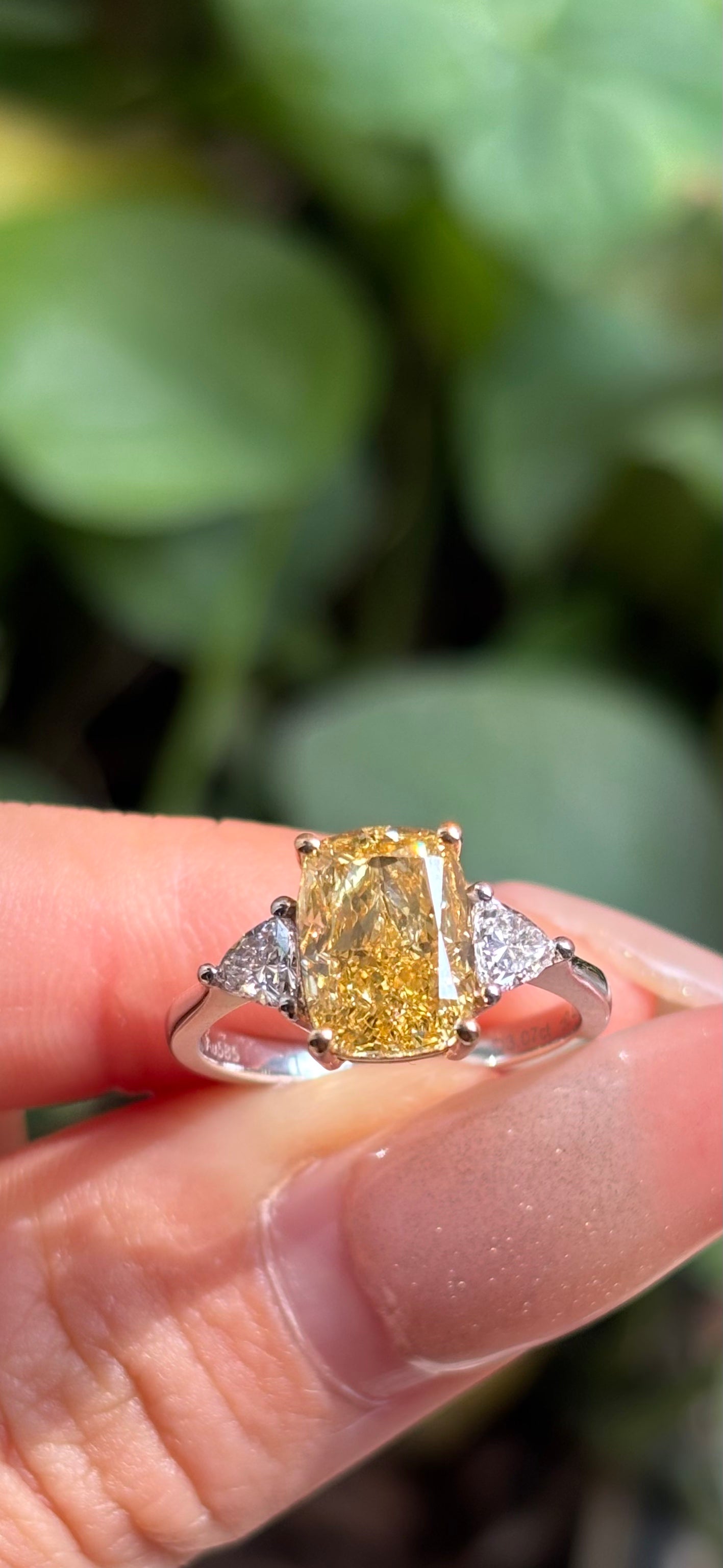 Pirmiana Jewelry Customized 14K Gold 3ct yellow Lab Grown Diamond Three Stone Engagement Rings for Women Fine Jewelry