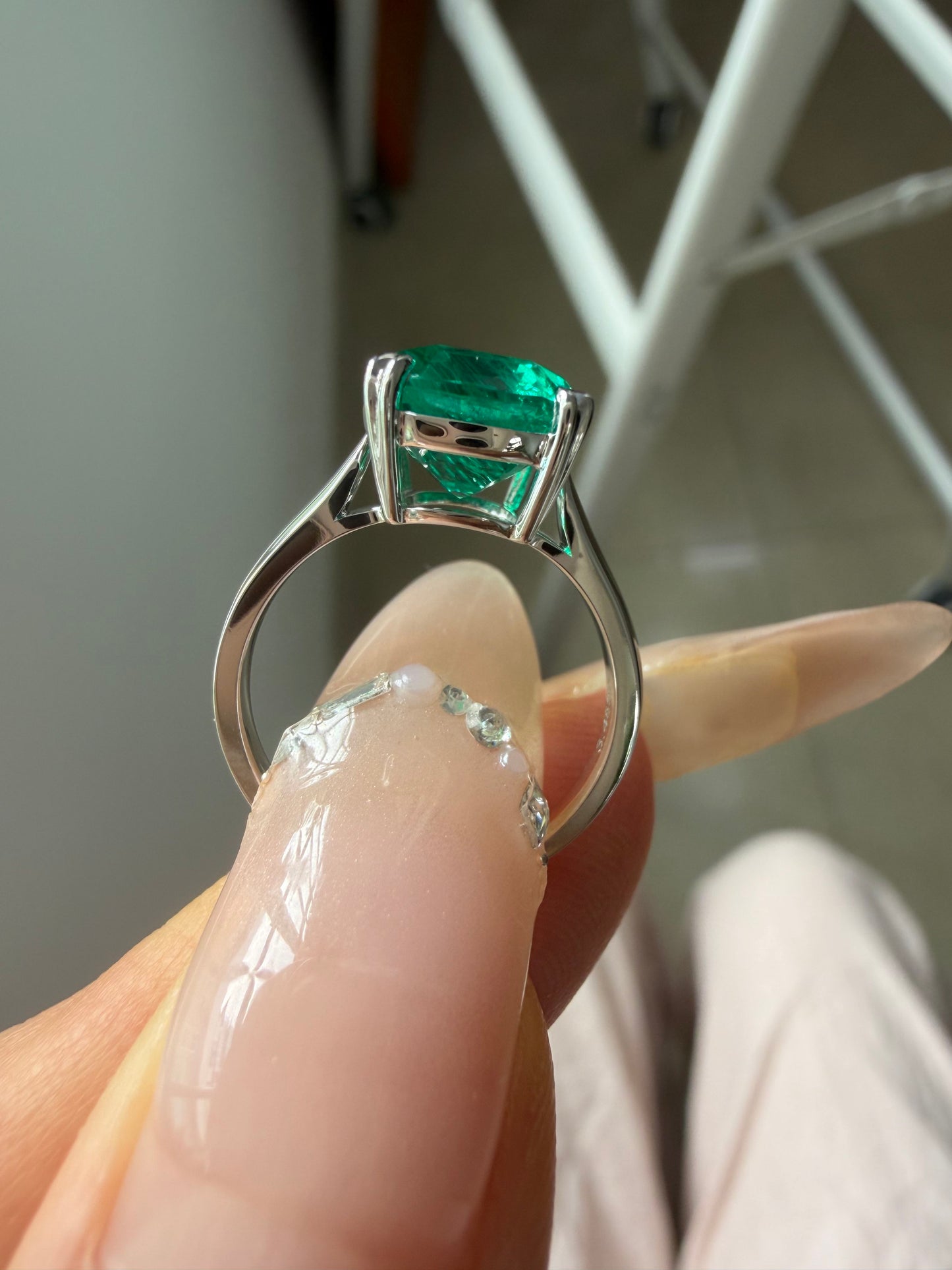 Pirmiana Hot Sale Classic Design Lab Grown Emerald 9K Gold Rings 9x11MM 3.5ct Top Quality Lab Grown Emerald For Girlfriend Gift