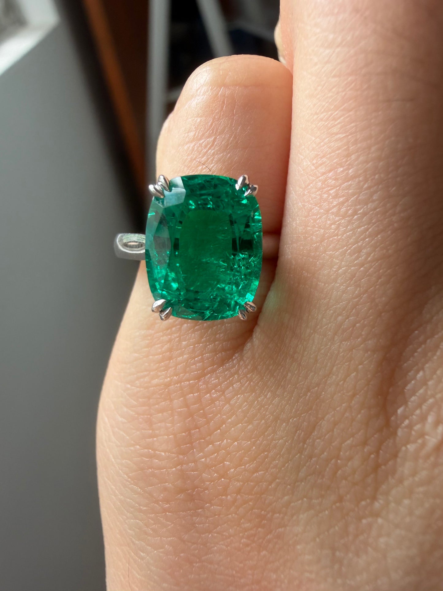Pirmiana Hot Sale Classic Design Lab Grown Emerald 9K Gold Rings 9x11MM 3.5ct Top Quality Lab Grown Emerald For Girlfriend Gift