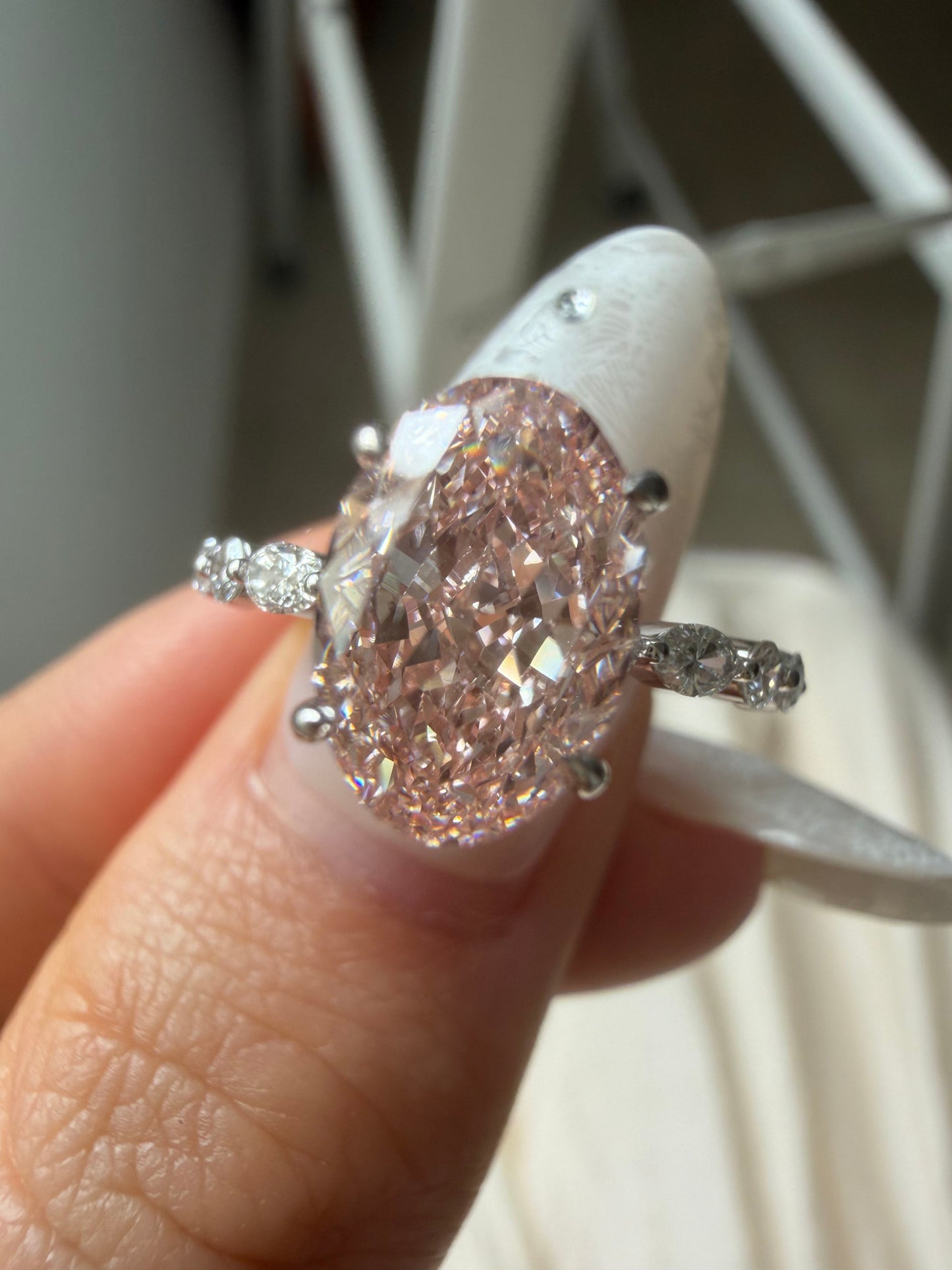 Pirmiana Jewelry Custom Design Ruif Jewelry Elegant Design 14k white gold 2.5ct Oval shaped Lab Grown Pink Diamond Ring Engagement Wedding Band Rings for Women Fine Jewelry for Beautiful Gift