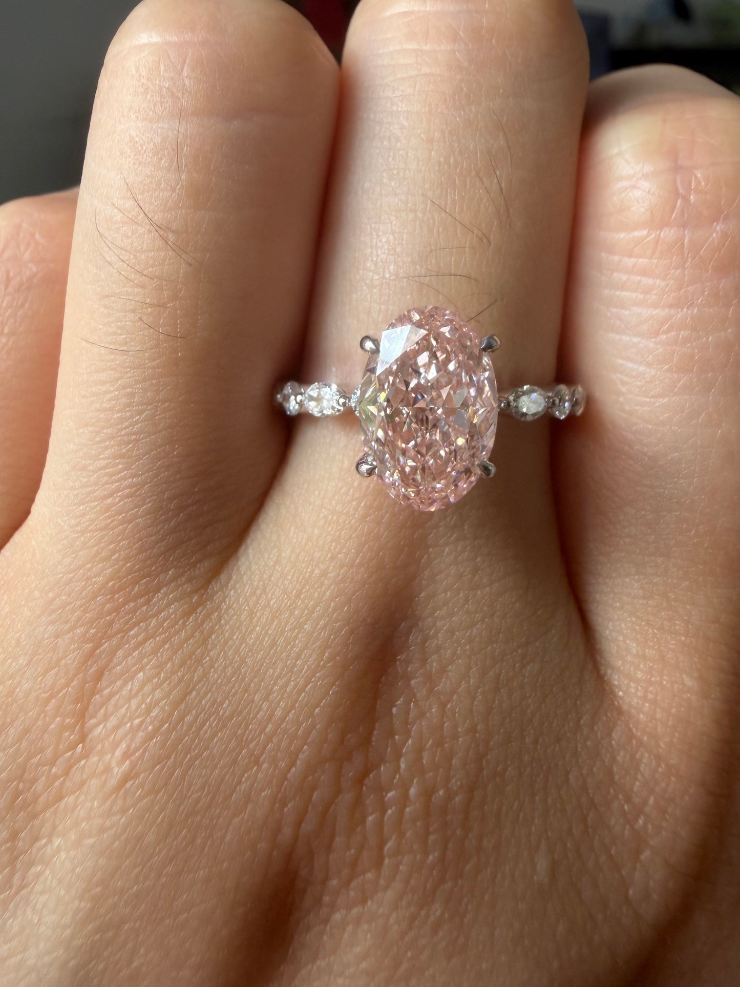 Pirmiana Jewelry Custom Design Ruif Jewelry Elegant Design 14k white gold 2.5ct Oval shaped Lab Grown Pink Diamond Ring Engagement Wedding Band Rings for Women Fine Jewelry for Beautiful Gift