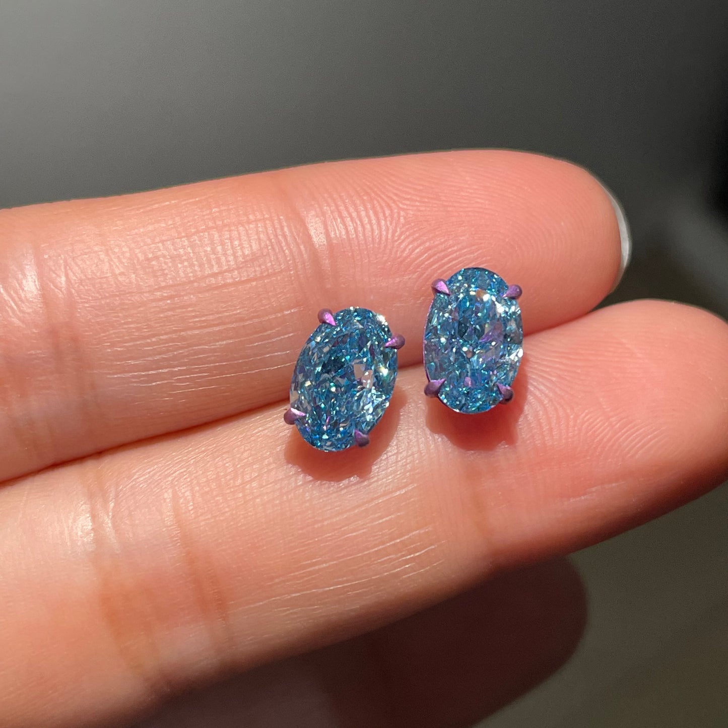 Pirmiana Jewelry Customized titanium Oval Shape 2ct Each Lab Grown Blue Diamond Earrings for Women Party Gift