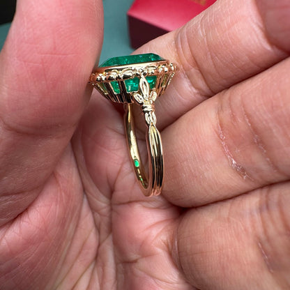 Pirmiana Custom Design Retro Style 18K Yellow Gold 5.0ct Lab Grown Emerald Ring