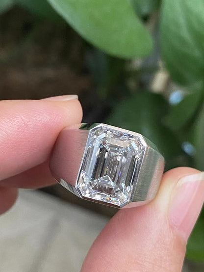 Ruif custom-made 18k gold 5ct emerald cut lab grown diamond ring for men classic luxury ring for wedding