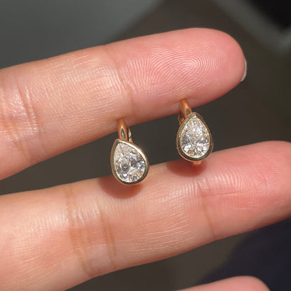 Pirmiana Custom Design 18k Yellow Gold Pear 4x5mm 5x7mm Lab Grown Diamond Earrings