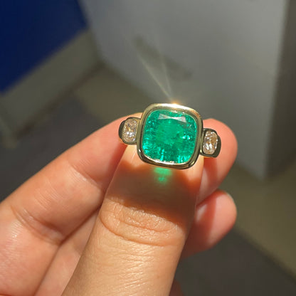 Pirmiana Custom Design 18k Yellow Gold Cushion Shape 10.5mm Lab Grown Emerald Ring