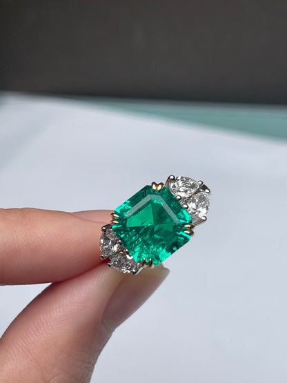 Pirmiana Customized 18k Gold 4.75ct Lab Grown Emerald with 0.979ct Diamond Ring Jewelry Engagement Gift Women