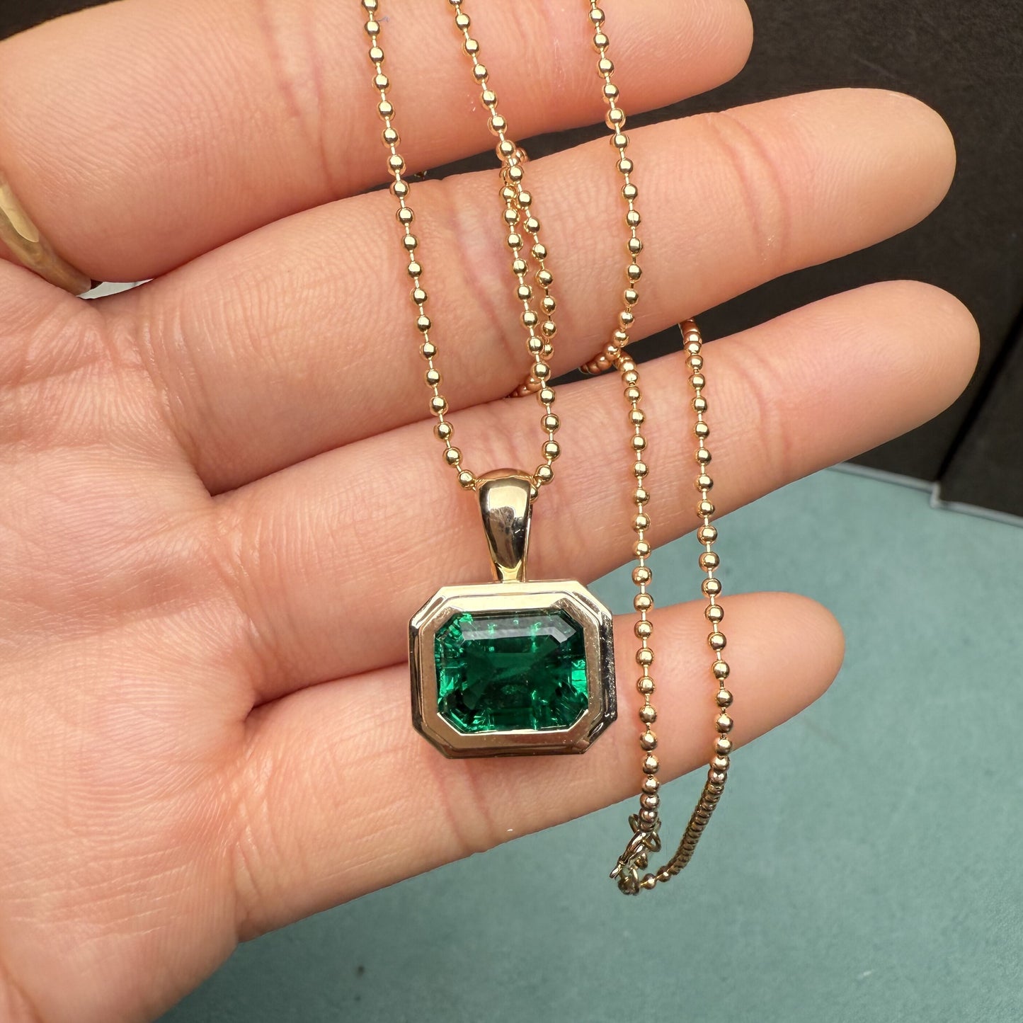 Primiana 2025 New Classic Style 14K Yellow Gold 8x10mm 3ct Emerlad Cut Lab Grwon Emerlad Pendant Girlfriend Gift