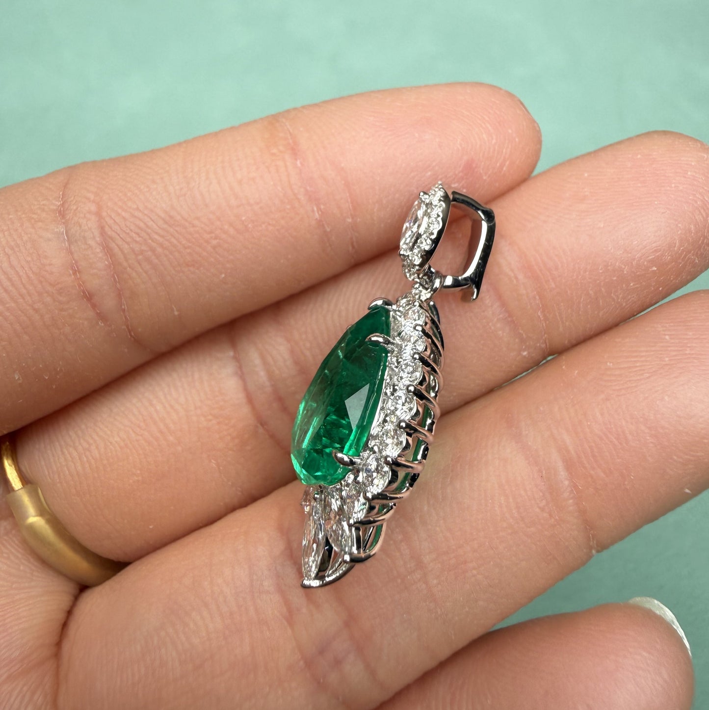 Primiana New Classic Style 14K 9x13mm 4.255ct Lab Grwon Emerlad Pendant Girlfriend Gift