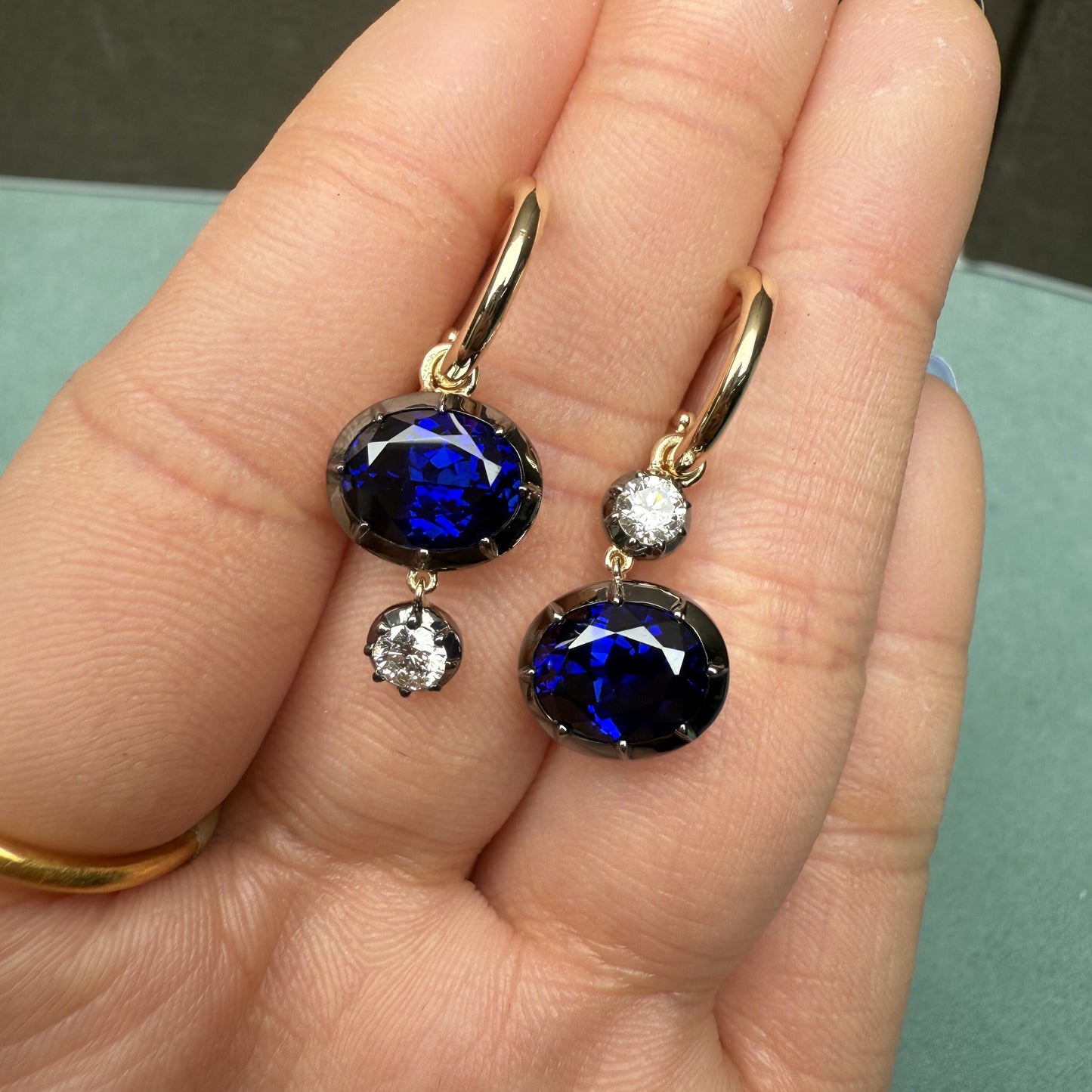Pirmiana Jewelry Customized 14k Yellow Gold 7x9mm 5ct total Lab Grown Sapphire Earrings for Women Party Gift