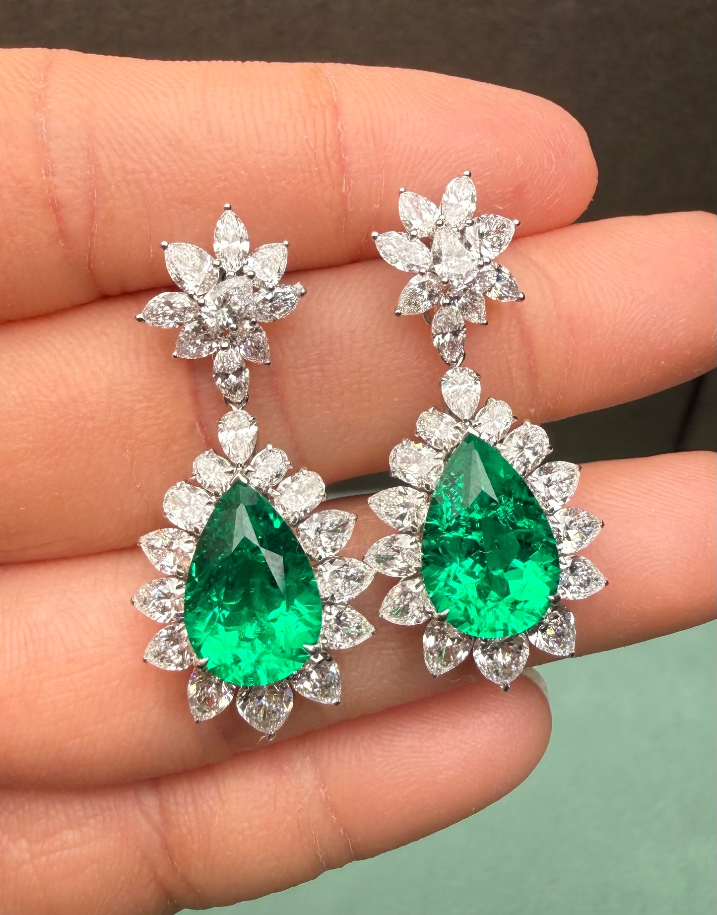Pirmiana Hot Sale 8x12mm total 5.7ct Lab Grown Emerald Earrings 14K Yellow Gold Girlfriend Gift