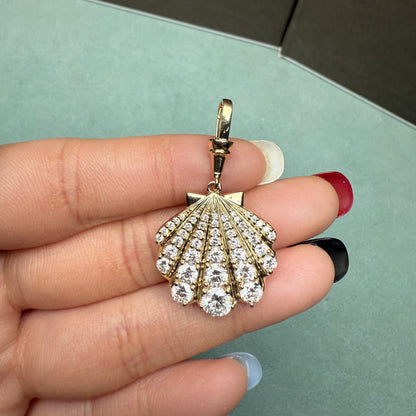 Pirmiana Jewelry Customized 14k Yellow Gold Lab Grown Diamond Shell Pendant for Women Party Gift