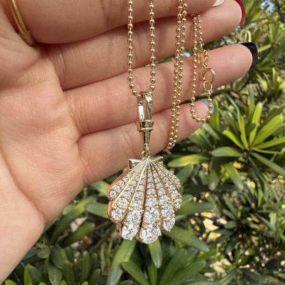 Pirmiana Jewelry Customized 14k Yellow Gold Lab Grown Diamond Shell Pendant for Women Party Gift