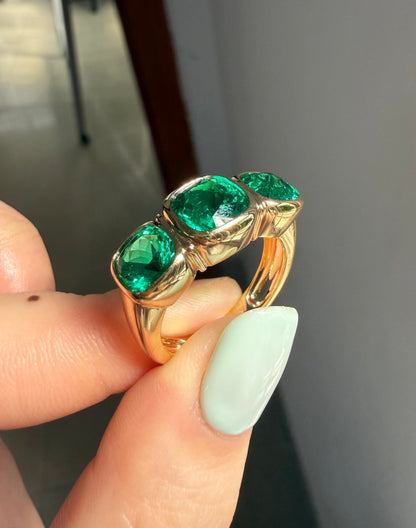 Pirmiana Hot Sale Classic Design Lab Grown Emerald 18k yellow Gold Rings 3.3ct total Lab Grown Emerald Girlfriend Gift