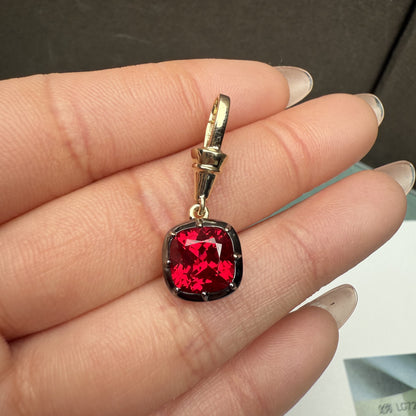 Primiana New Classic Style 9K 8X8mm 2.3ct Cushion Cut Lab Grwon Emerlad Pendant Girlfriend Gift