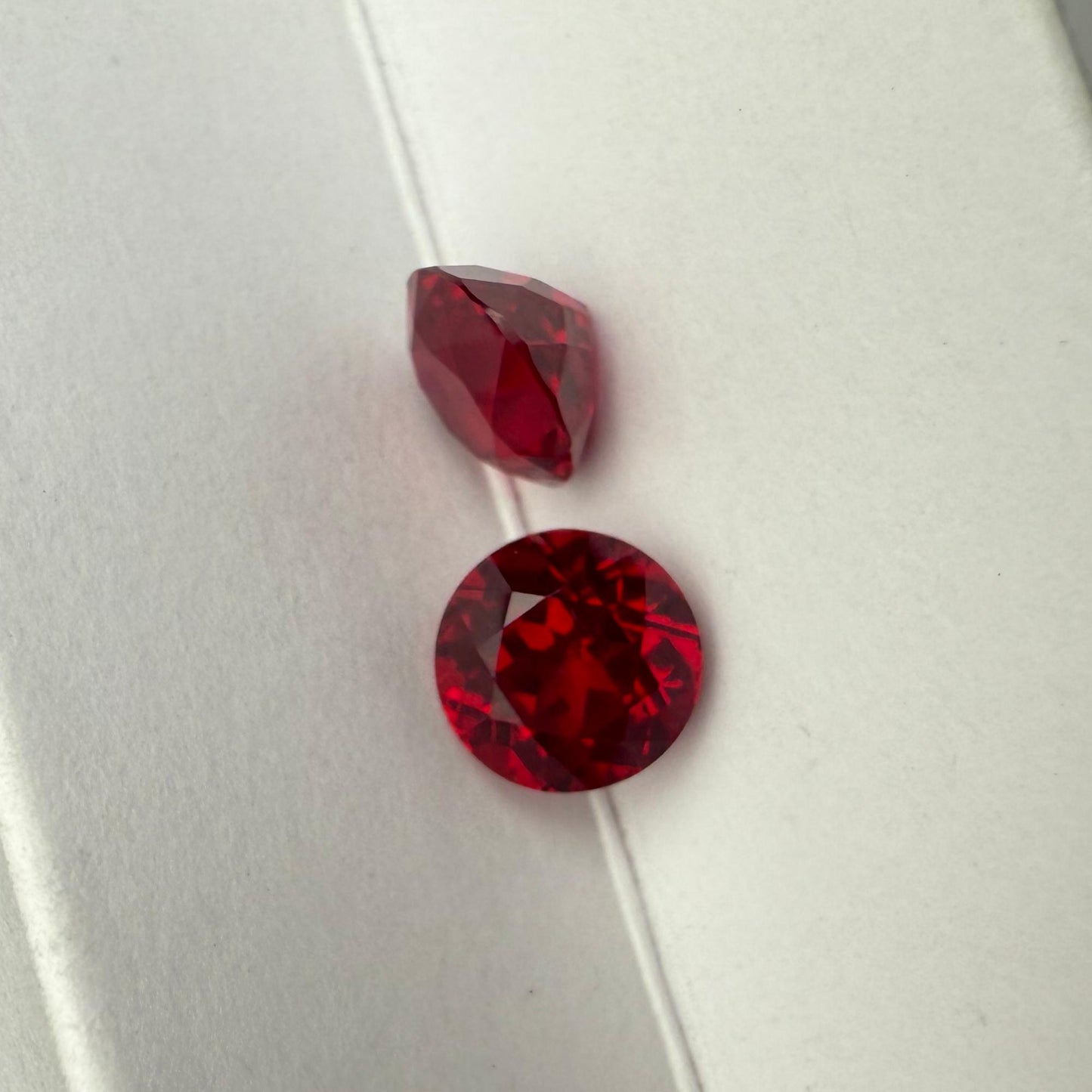 Pirmiana 2.2ct Round Shape Pigeon Blood Red Lab Grown Ruby Loose Stones For Jewerly Making