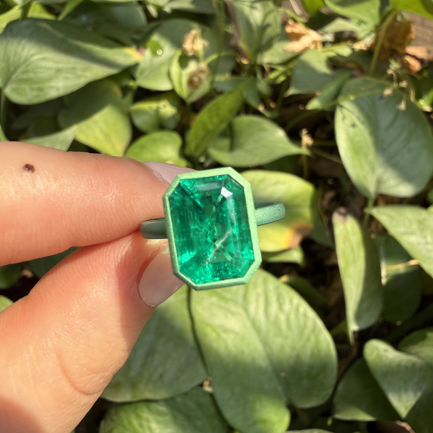 Pirmiana New Arrival Design Titanium Ring 3ct Lab Grown Emerald Girlfriend Gift