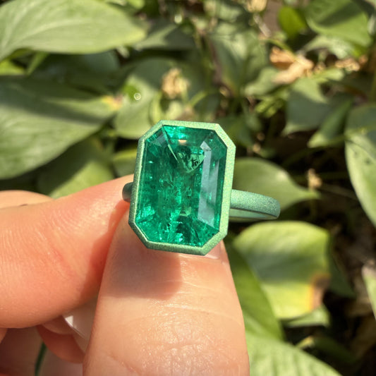 Pirmiana New Arrival Design Titanium Ring 3ct Lab Grown Emerald Girlfriend Gift