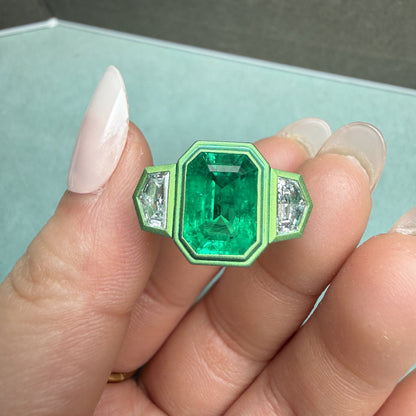 Pirmiana New Arrival Design Titanium Ring 3ct Lab Grown Emerald And D VVS Moissanite Girlfriend Gift