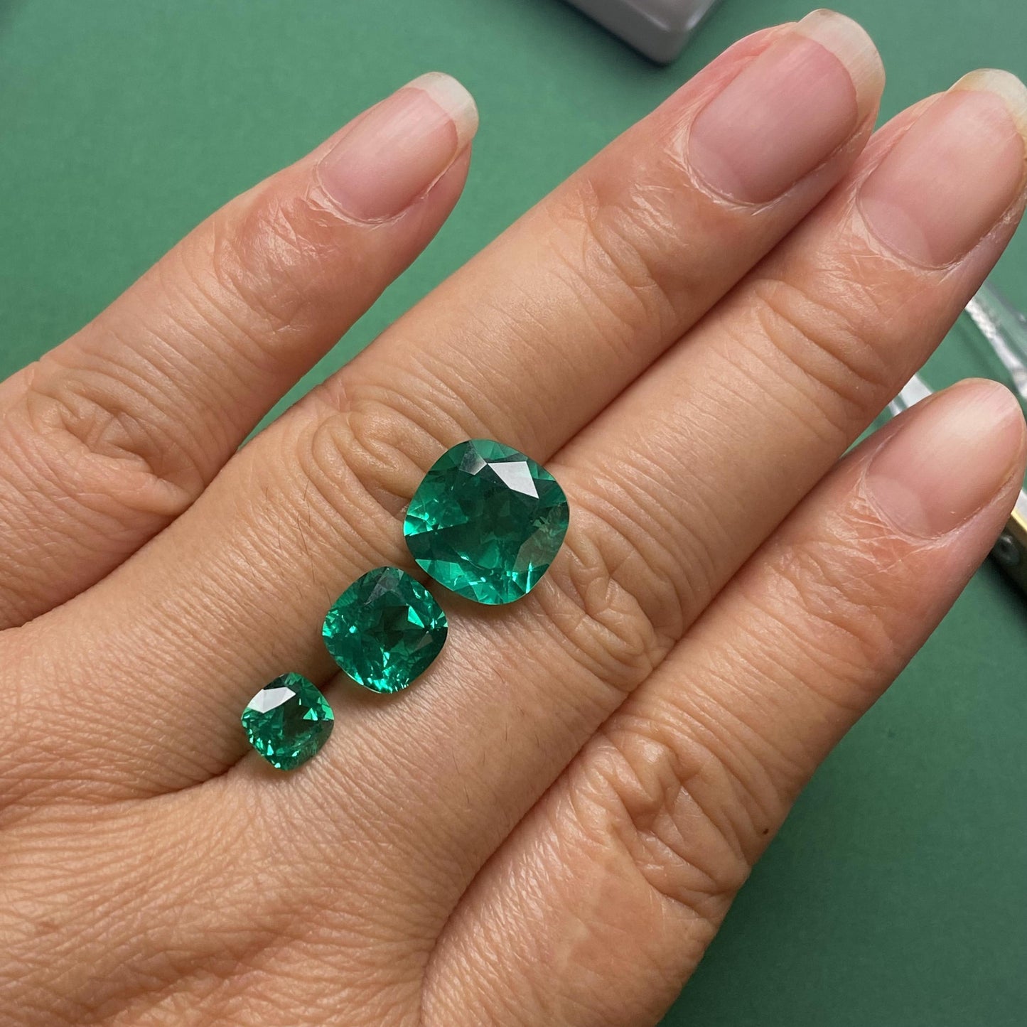 Pirmiana  0.84-5.97ct Antique Cut Lab Grown Emeralds Loose Gemstones for Jewelry Making